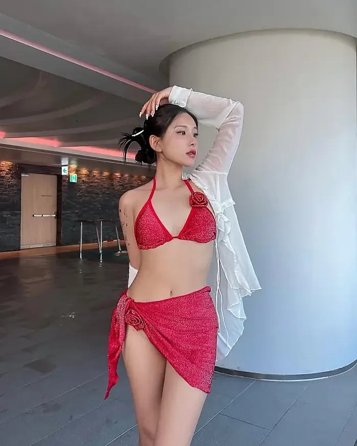 씨티뷰 끝내주는 수영장에 사람이 단 한 명도 없었다 instagram for za.yuu