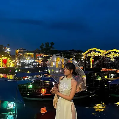 호이안의 마법같은 밤: 시간이 멈춘 듯한 순간