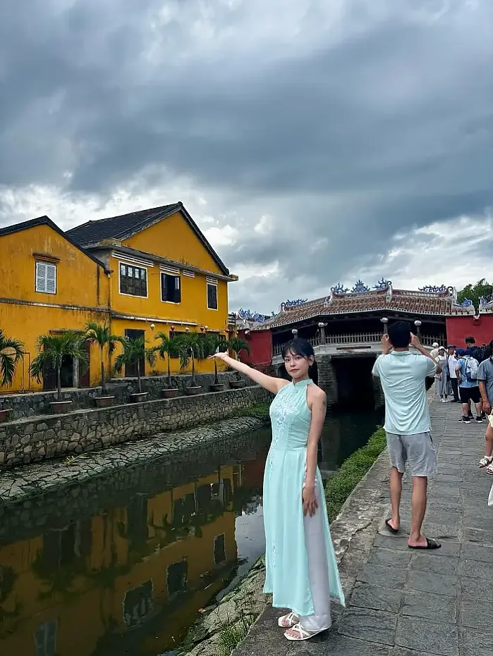 호이안의 마법같은 밤: 시간이 멈춘 듯한 순간