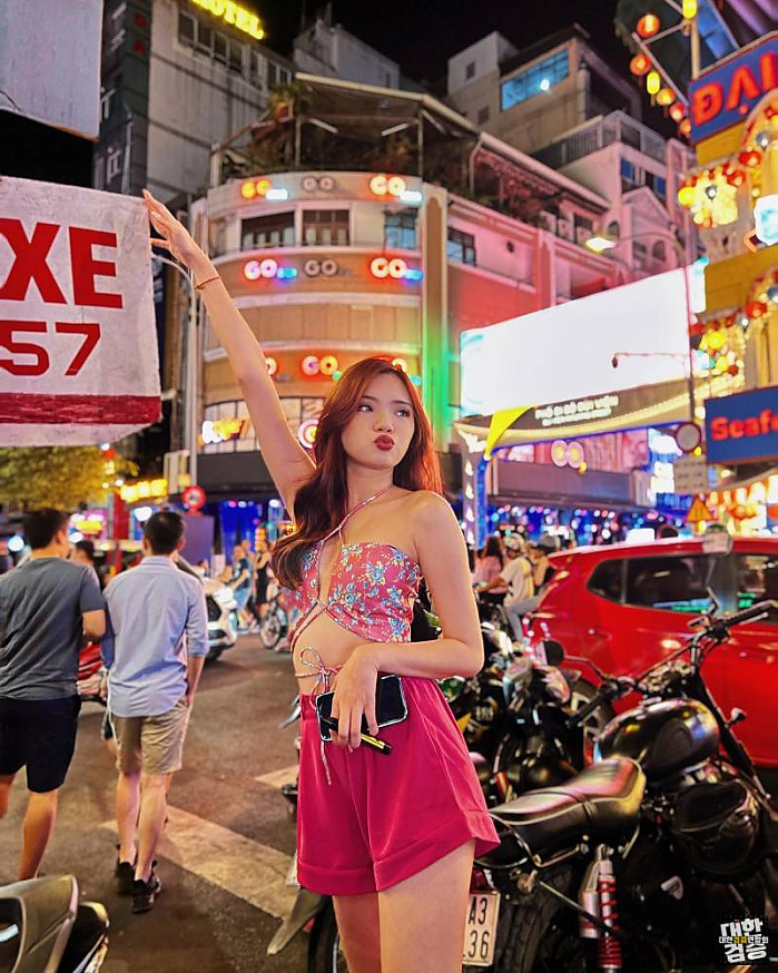 Walking Street Phố Bùi Viện 작은 별들이 그 안에 살고, 인생은 밝게 빛난다 호치민정보