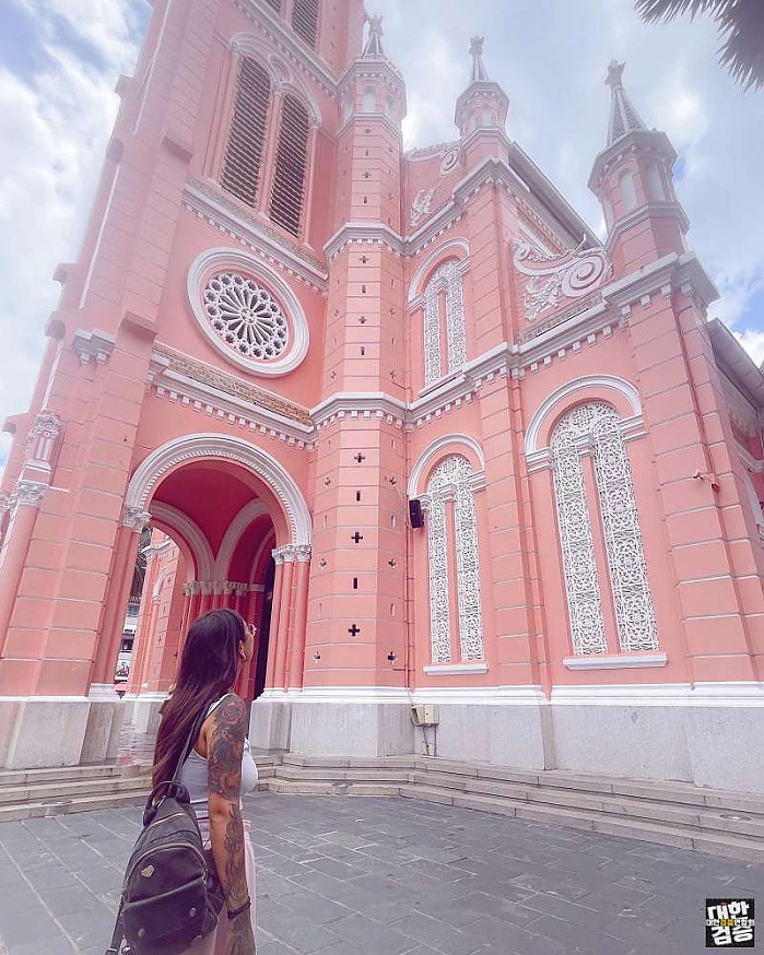 HoChiMinh-City 서울 9월 17일 Ho Chi Minh 인스타 후방 계정