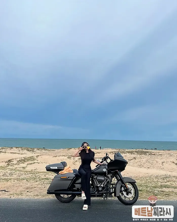 Hồ Tràm Strip 1월 16일 앞은 바다 뒤는 사막?