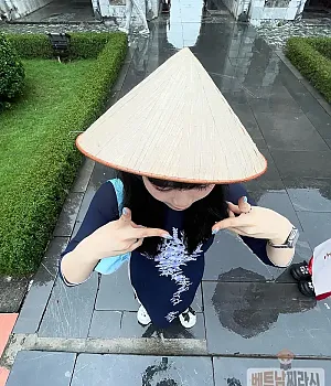 하노이 - 호안끼엠 호수 1월 14일 호안끼엠호수에 빠져버렸다