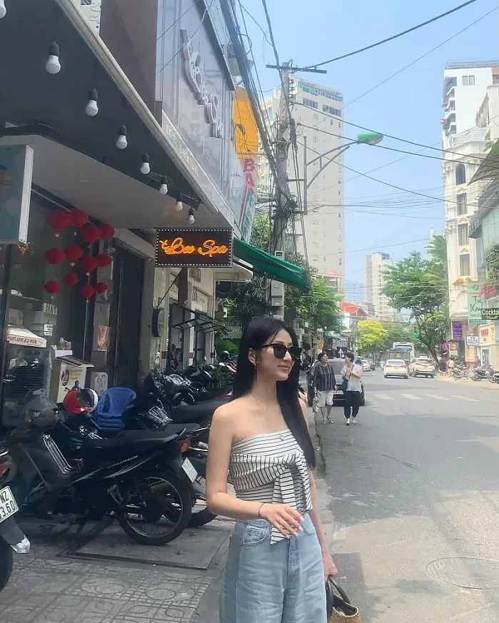 Fusion Resort Cam Ranh 5월 11일 단가라 매듭 탑