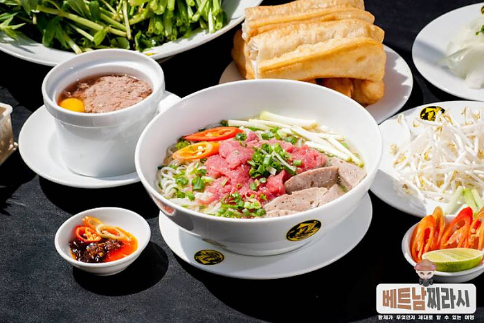 리얼 쌀국수 맛집 퍼흥Phở Hùng