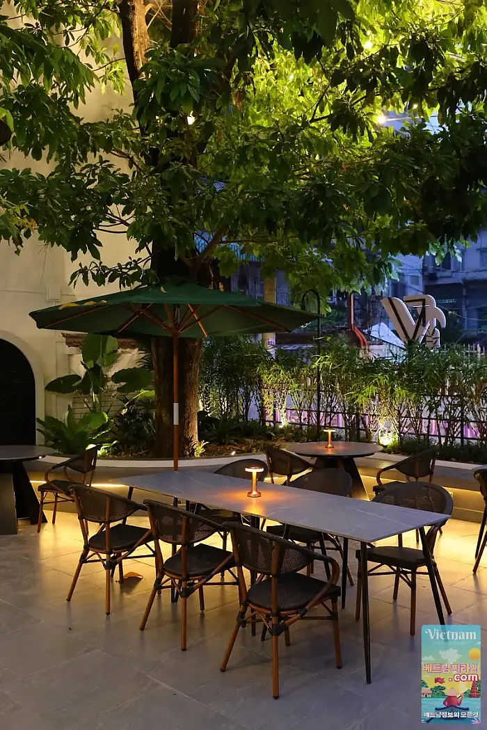 Lesung은 호치민시에서 말레이시아 식사를 재정의합니다