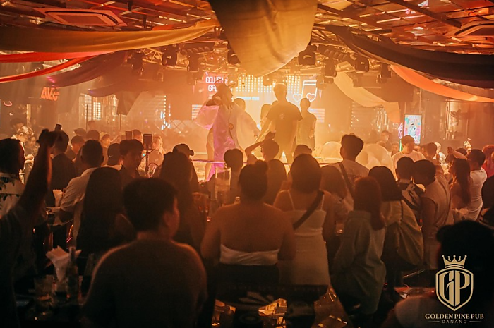 다낭 뉴 골든파인 클럽 Da nang New Golden Pine Pub