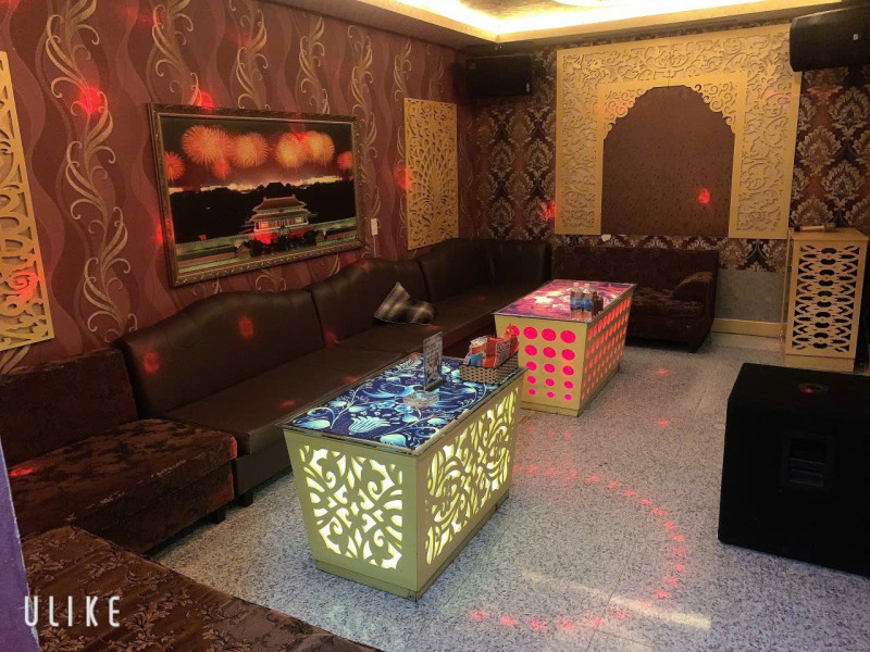 나트랑 로컬 리버티 가라오케 (Liberty Karaoke Nhatrang)