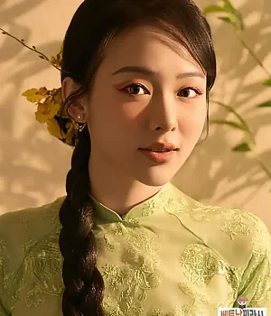 호찌민 시 1월 7일 Một chút nắng vàng ươm trong gió, một chút xuân về đó em ơi