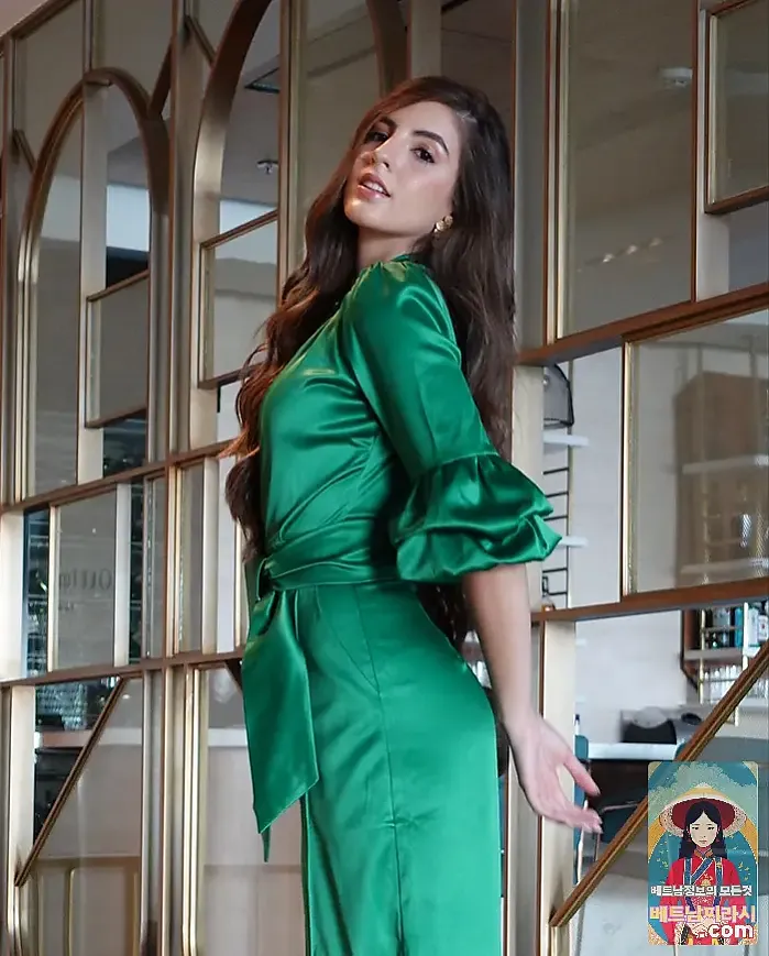 LOTTE HOTEL SAIGON 3월 4일 Beauty begins the moment you decide to be yourself