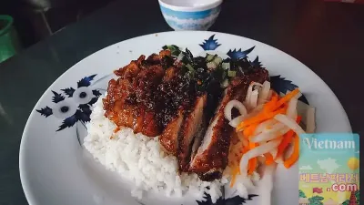 콤 탐 수온 누옹 Com Tam Tran Qui Cap