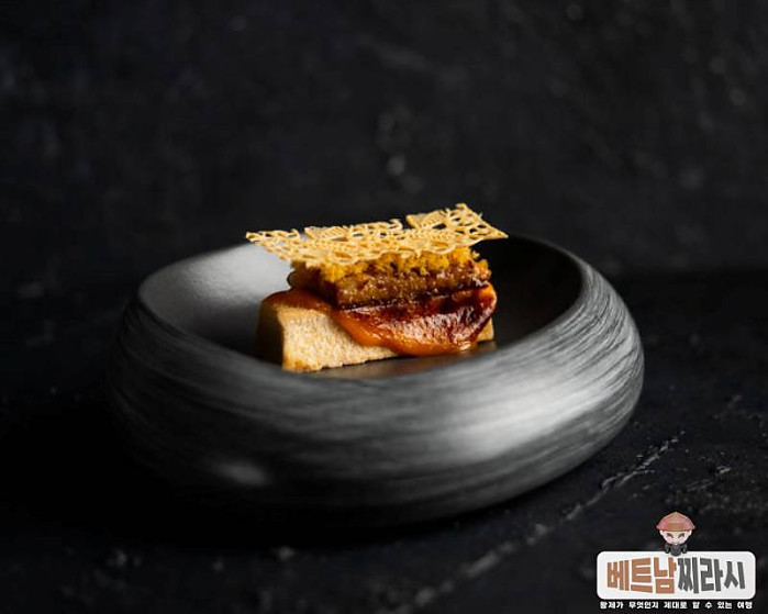 Nén Light Restaurant