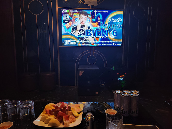 나트랑 로컬 마스터 가라오케 (Master Karaoke Nhatrang)