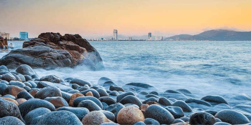 베트남의 휴양지중 12곳의 인기 리조트 추천 해봅니다.