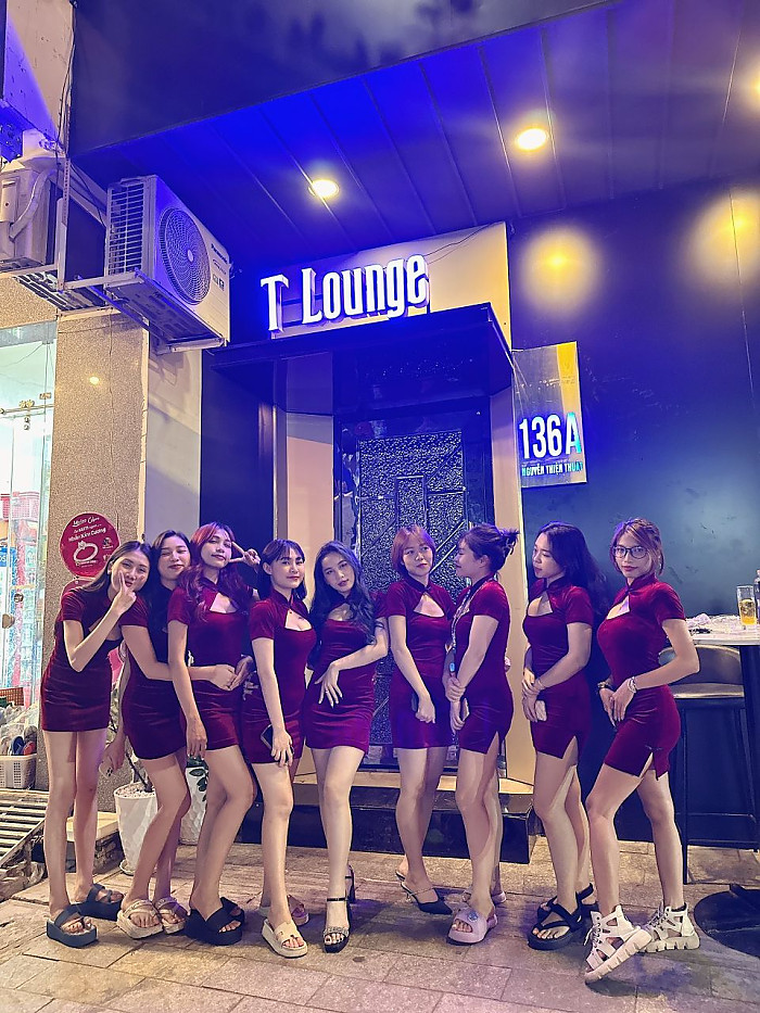 나트랑 T 라운지 (Nha Trang T Lounge)