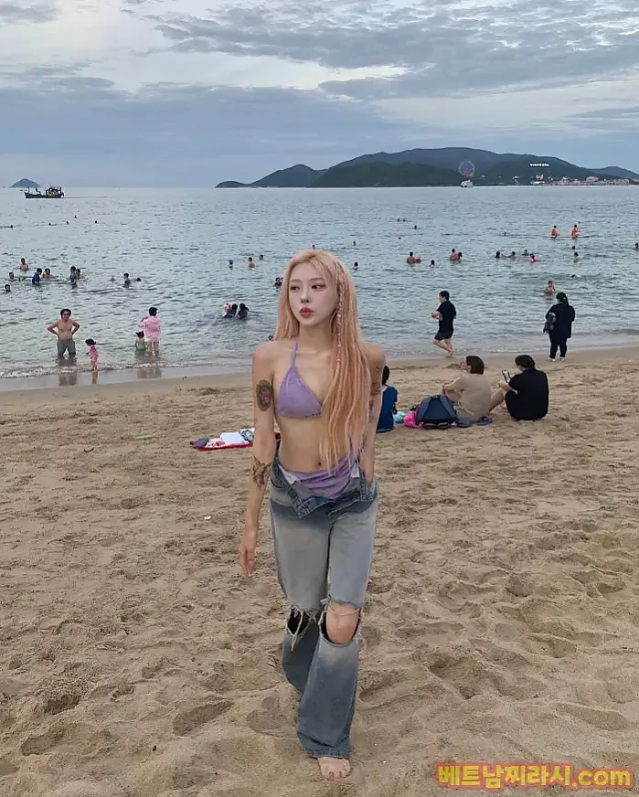 Nha Trang Beach 2월 18일 나트랑 해변은 일몰이 너무 이뻤다