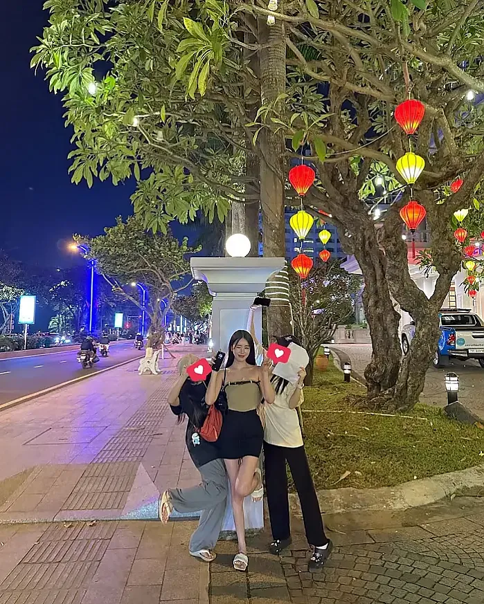 마지막은 누가봐도 쇼핑몰 촬영중 instagram for sys_0228