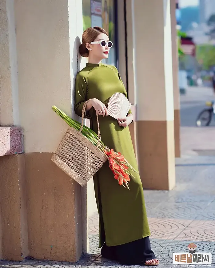 Chợ Bến Thành, Saigon 1월 1일 Bye 2023 and Hello 2024