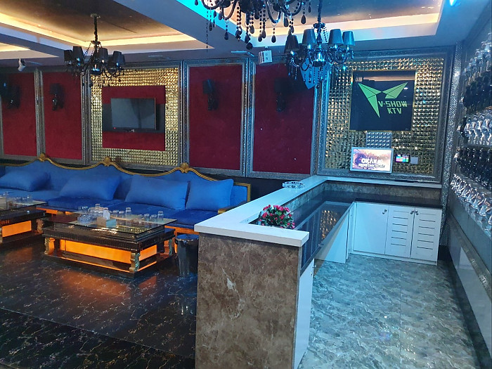 다낭 가라오케 브이쇼 V-SHOW KTV