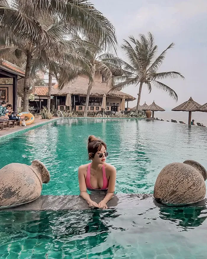 미국 LA에서 산 수영복 너무 멋지다고 말할 수 밖에