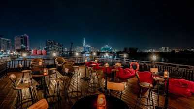 본사이 크루즈 (Bonsai Cruise)