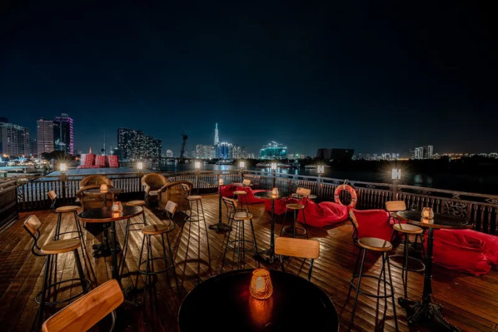 본사이 크루즈 (Bonsai Cruise)