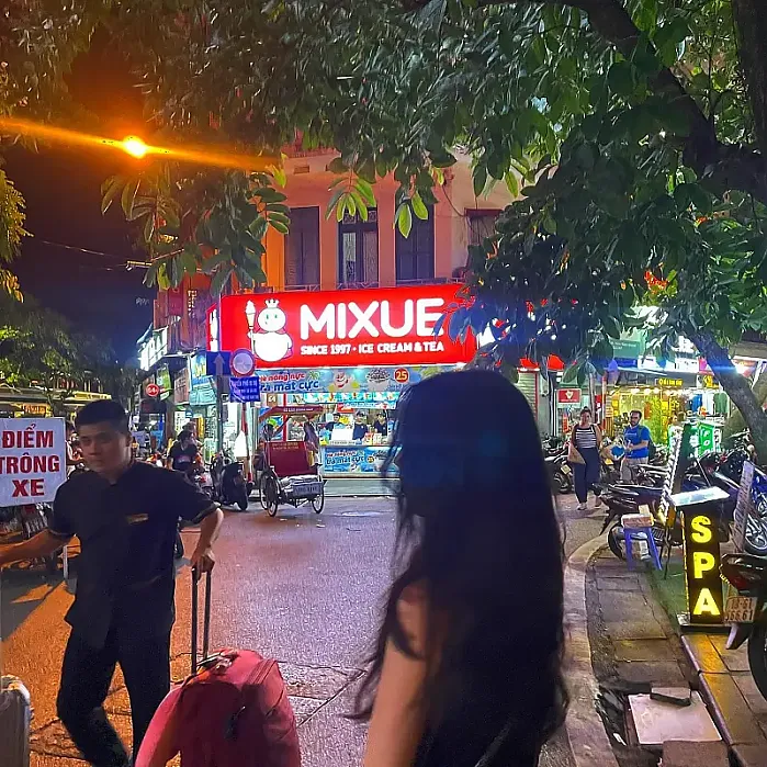 사랑스럽다아아아아악 하노이 - 호안끼엠 호수 7월 2일