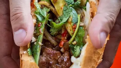 [기획]호치민시 반미 맛집 찾기 : 반미 응웬차이 (Banh mi Nguyen Trai)