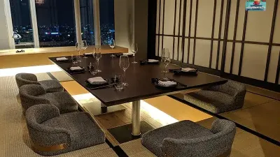 [기획 로맨틱 루프탑 식당시리즈] 토와(Towa) - 남키코이응이아(Nam Ki Khoi Nghia) 거리