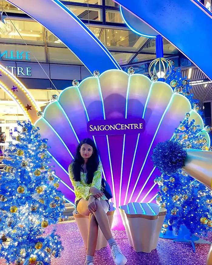 Night stroll in Ho Chi Minh @dr.priyanka_bangde