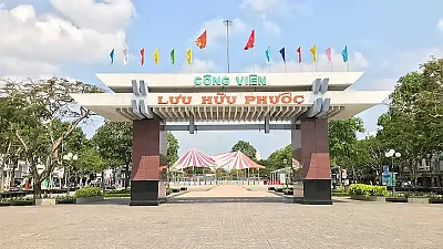 루 후 푸옥 공원: 칸토 중심부의 오아시스