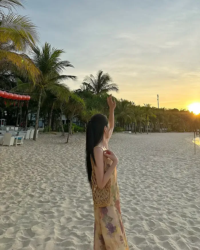 푸꾸옥 갔을때 동남아 폭염이었다네..? 어쩐지.. 더워죽을뻔 @sys_0228 인스타