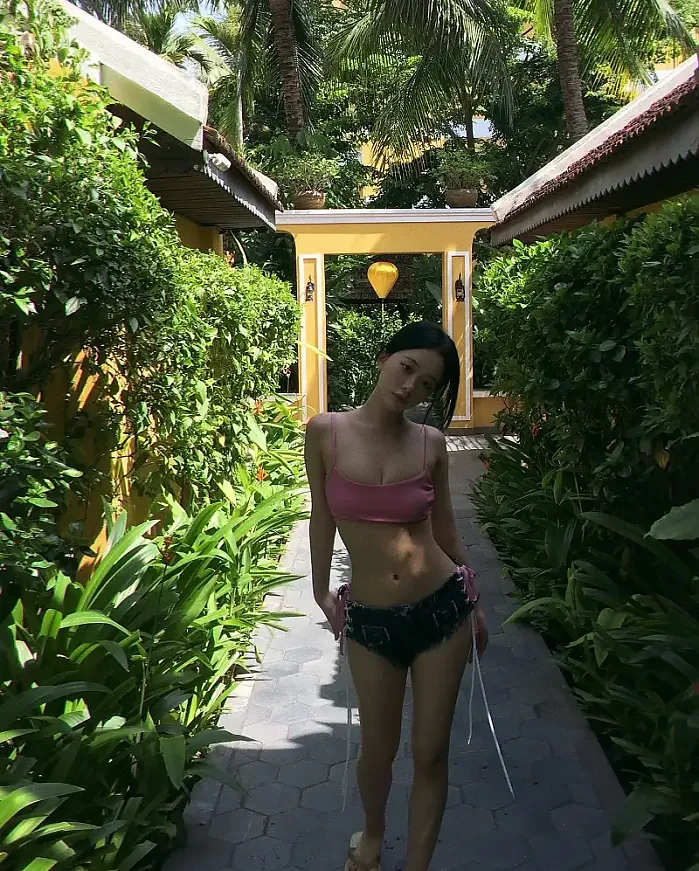 망고스틴+수영+마사지=천국 @glistening.ripple__ 인스타