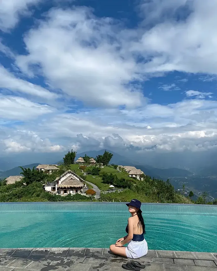 예전에 눈여겨봤던곳인데 넘 예뻐요 @uujin___ 인스타