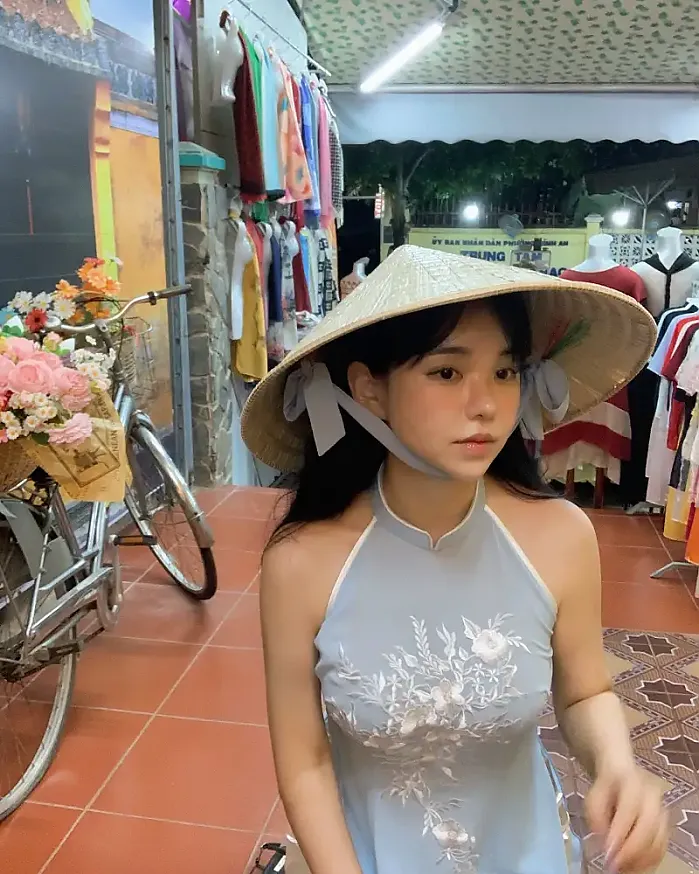 열심히 하노이 휴가중 @busybee_s2 인스타