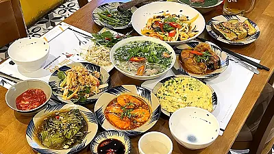 다낭 한시장 근처 베트남 로컬 가정식 냐벱 맛집