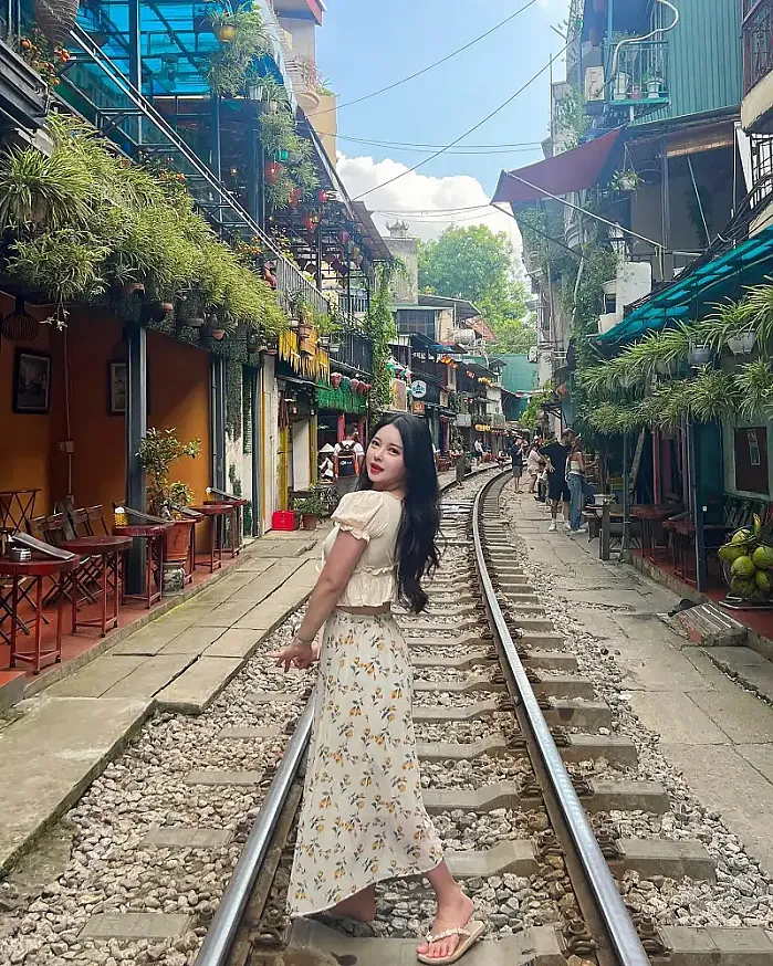 신나면 입 못다무는 병  @_jinnnnni__ 인스타