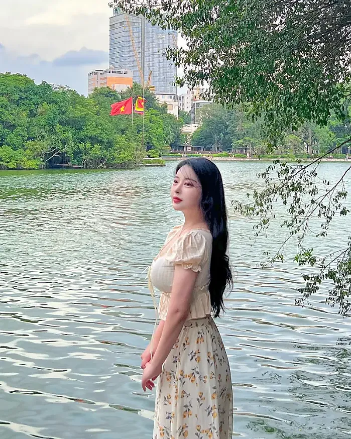 신나면 입 못다무는 병  @_jinnnnni__ 인스타