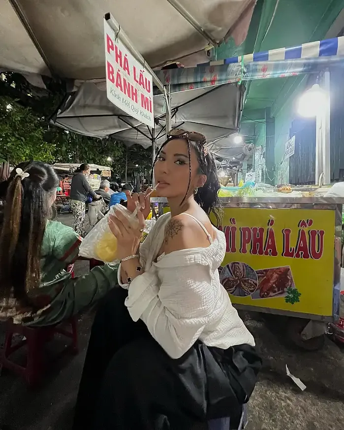 요즘 sàigón  @linzyluu 인스타