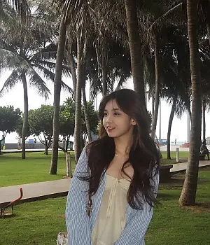 여신 강림  @babicloud_ 인스타