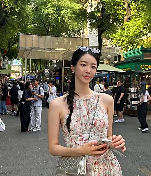 북스트리트 너무 평화롭고 예뻤던  @hyeranland 인스타