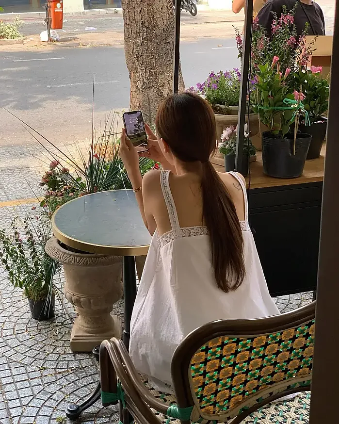 호치민에서 제일 핫한 카페인걸루 비엣남  @aah_ruu 인스타