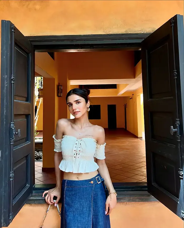 Beautiful @i_harshita_sharma 인스타