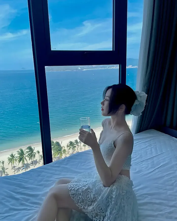 바다를 보고 사진도 찍고 @ri.sari01 인스타