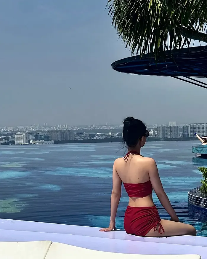 난 물을 좋아한다 @hxxzung 인스타