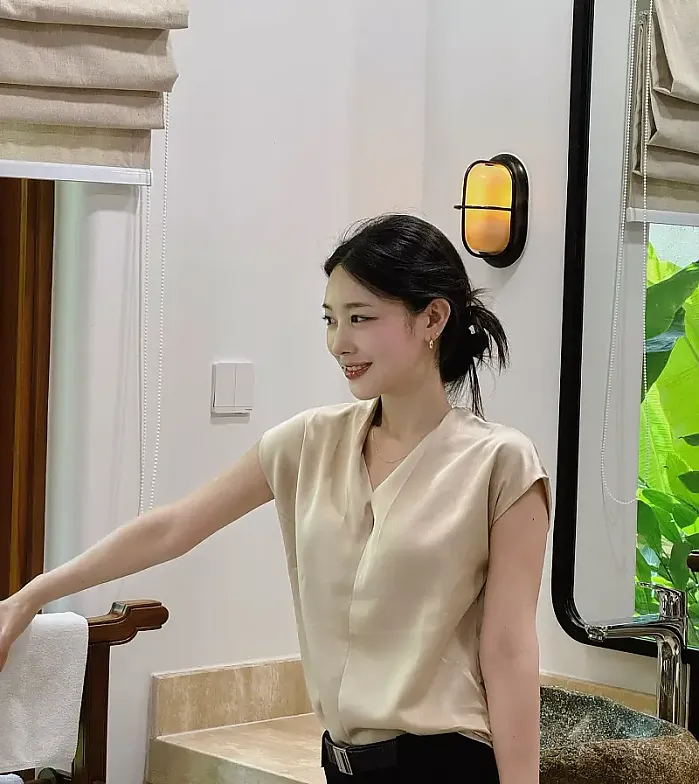 세련된 이미지의 처자 @1994.vv 인스타