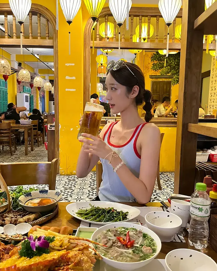 다에서 낭낭 놀고 스티커 타투 넘 기엽지 않나요.,? @like__kit 인스타