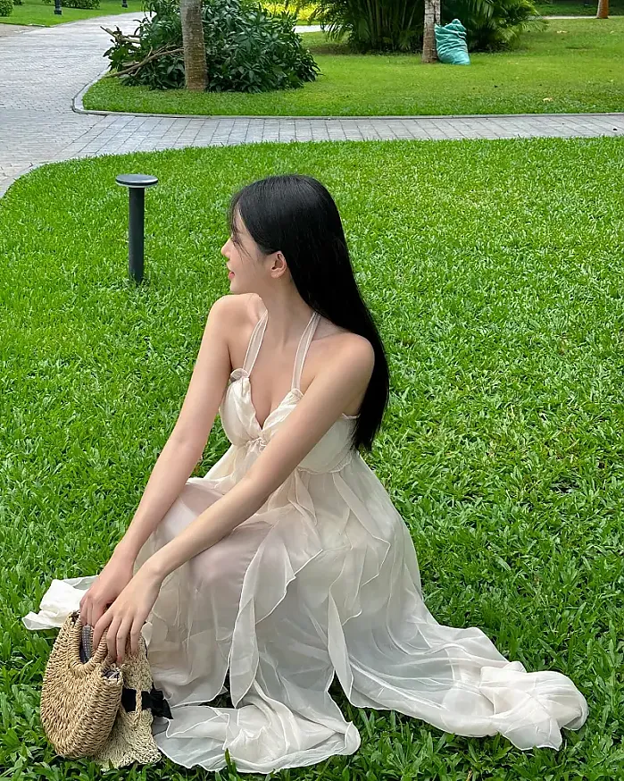 이번 여행 비치원피스 어떤거 입을까? @awesomenana_official