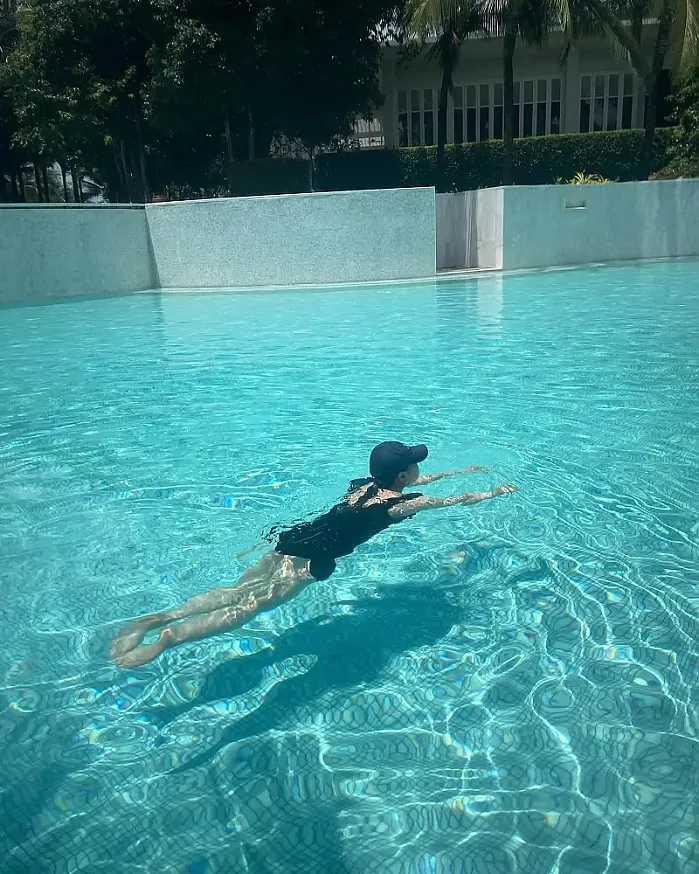 올해도 끝내주는 여름 @rlo._.zzi