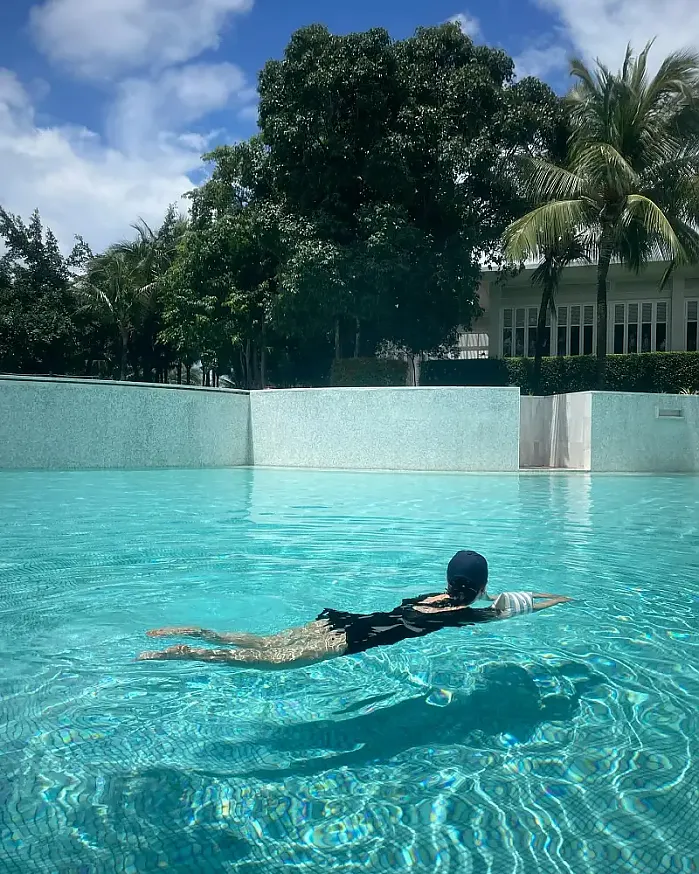 올해도 끝내주는 여름 @rlo._.zzi